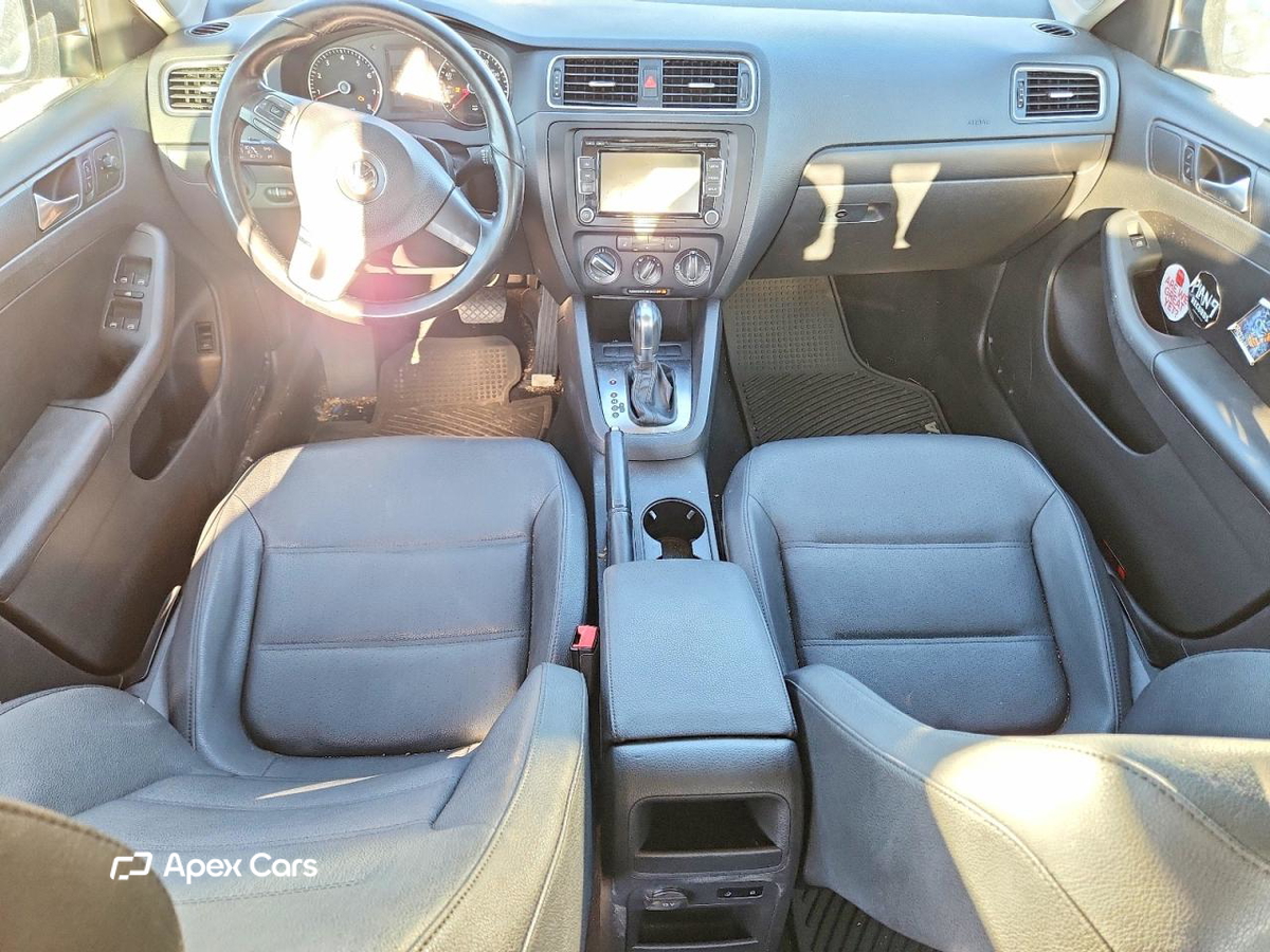 Volkswagen Jetta 2012