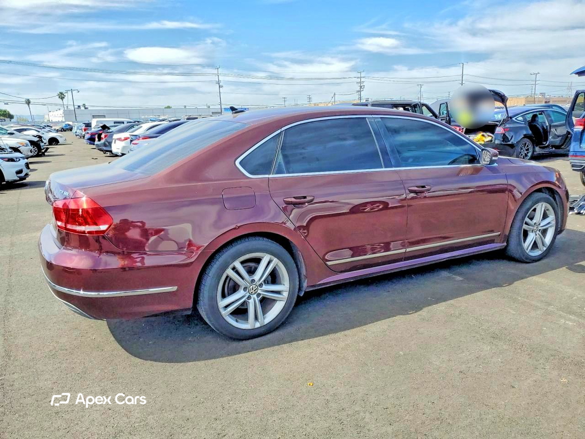 Volkswagen Passat 2013