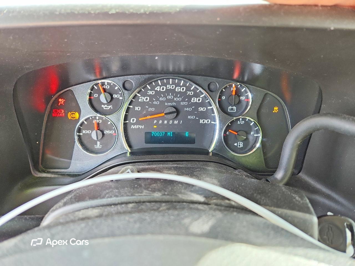 Chevrolet Express 2013