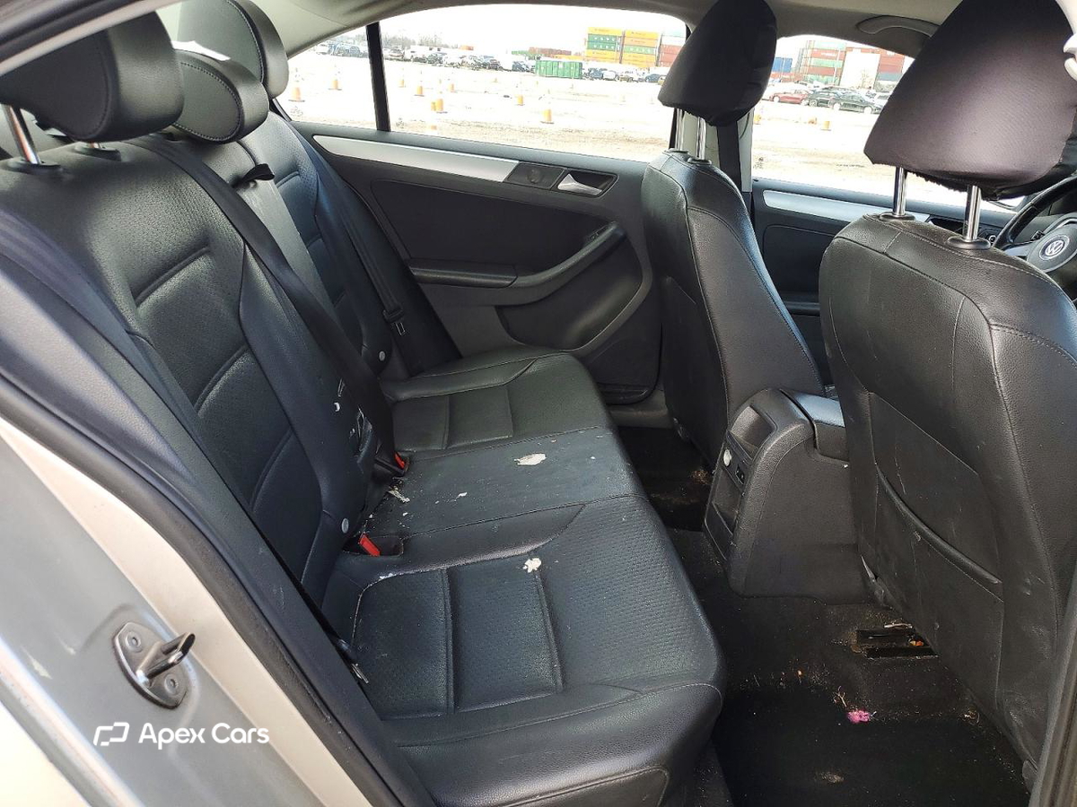 Volkswagen Jetta 2013