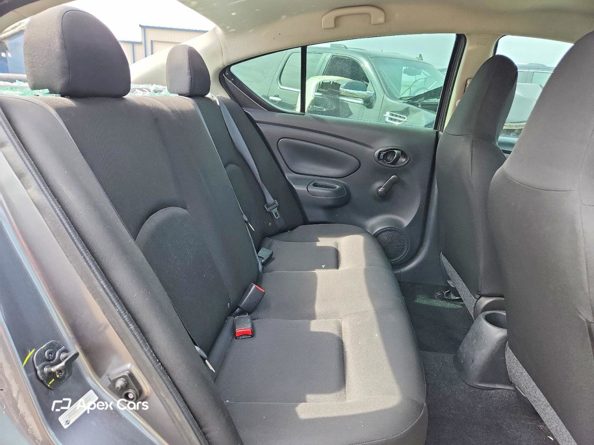 Nissan Versa 2017