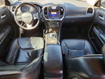 Chrysler 300 2016