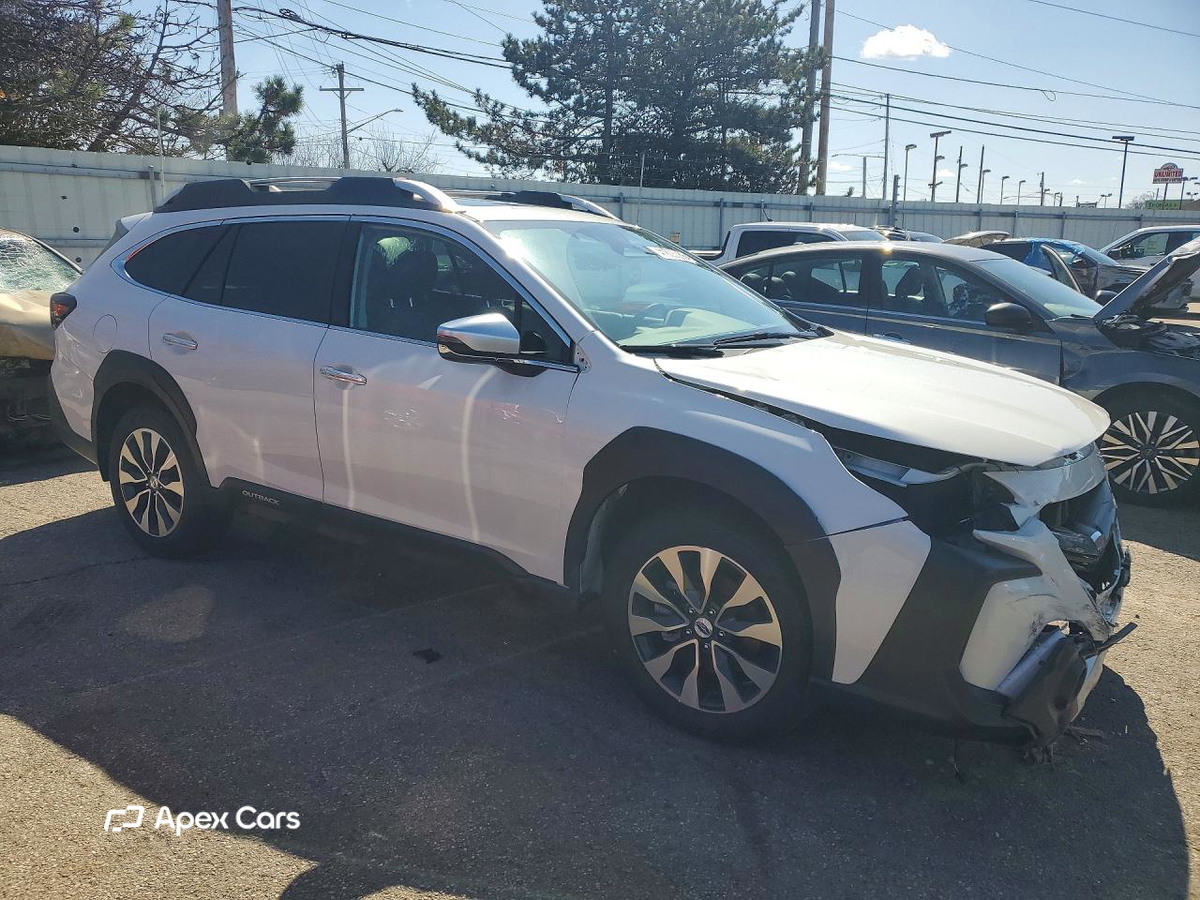 Subaru Outback 2024