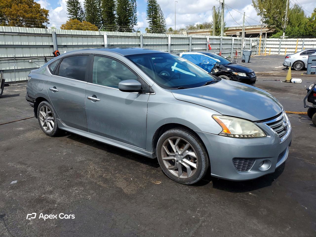Nissan Sentra 2013