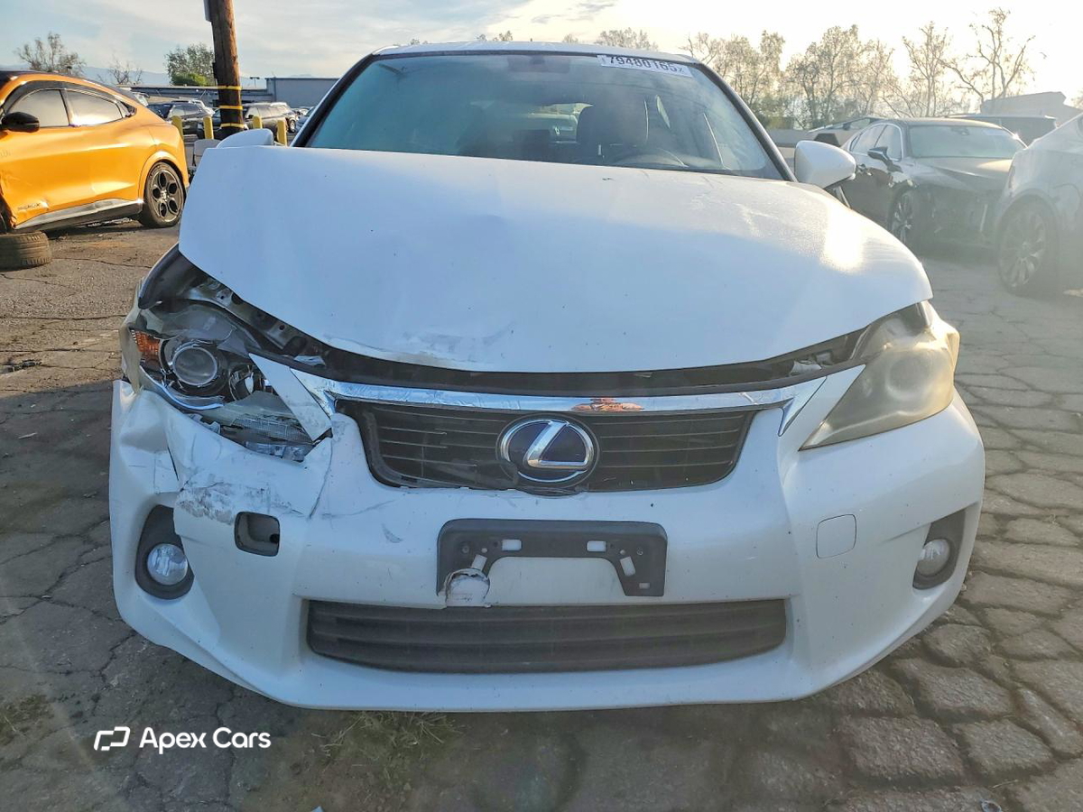 Lexus CT 2012