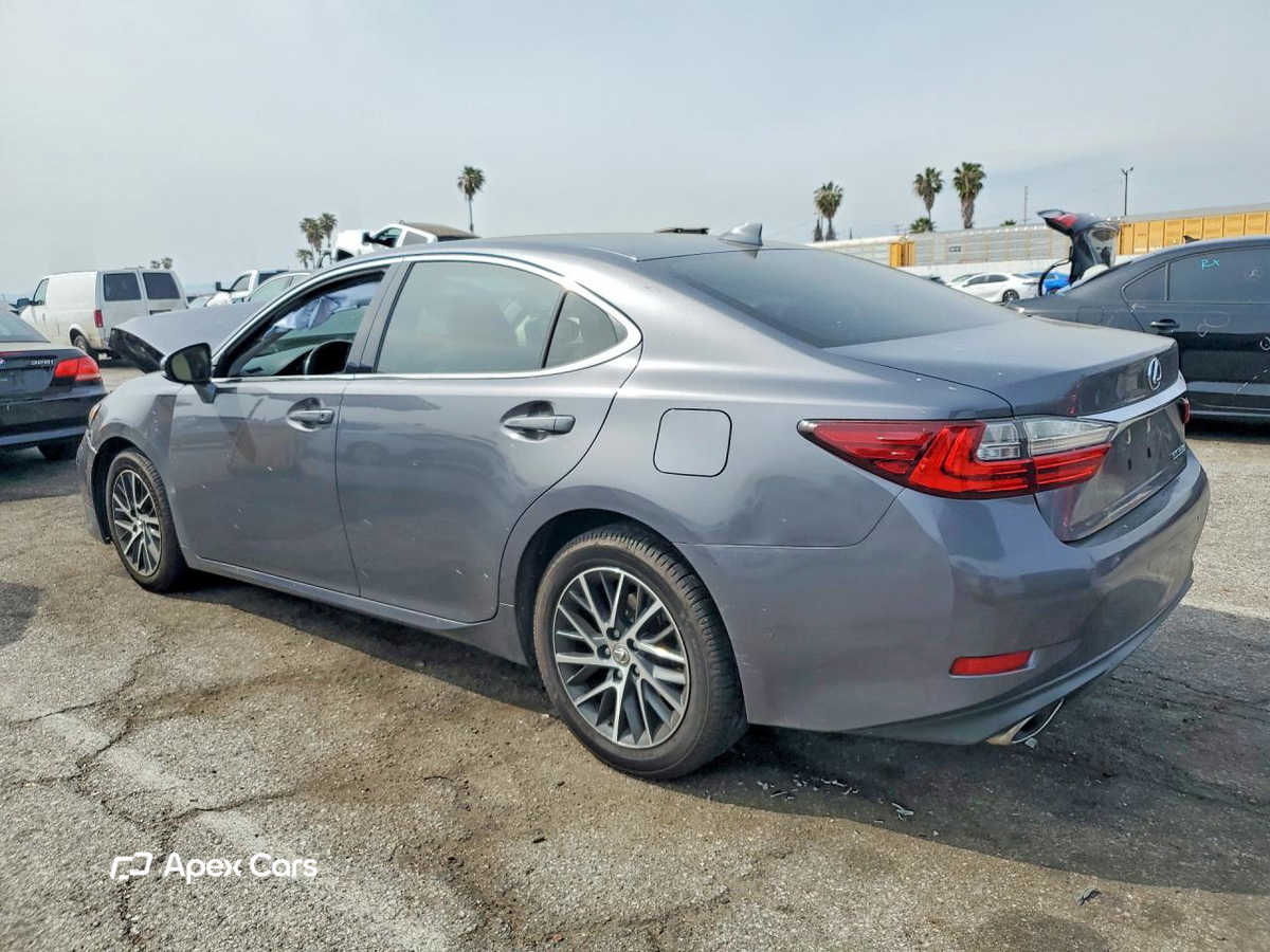 Lexus ES 2017