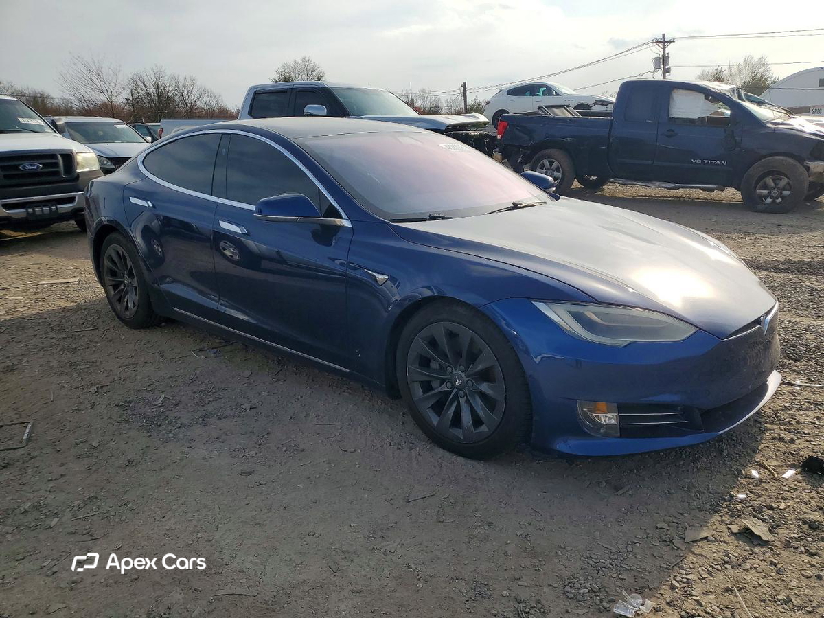 Tesla Model S 2019