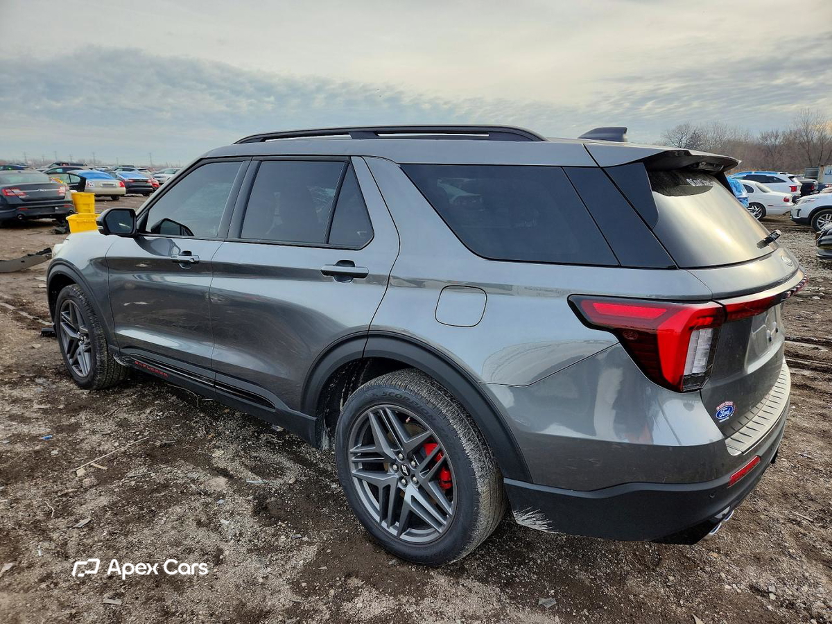 Ford Explorer 2025