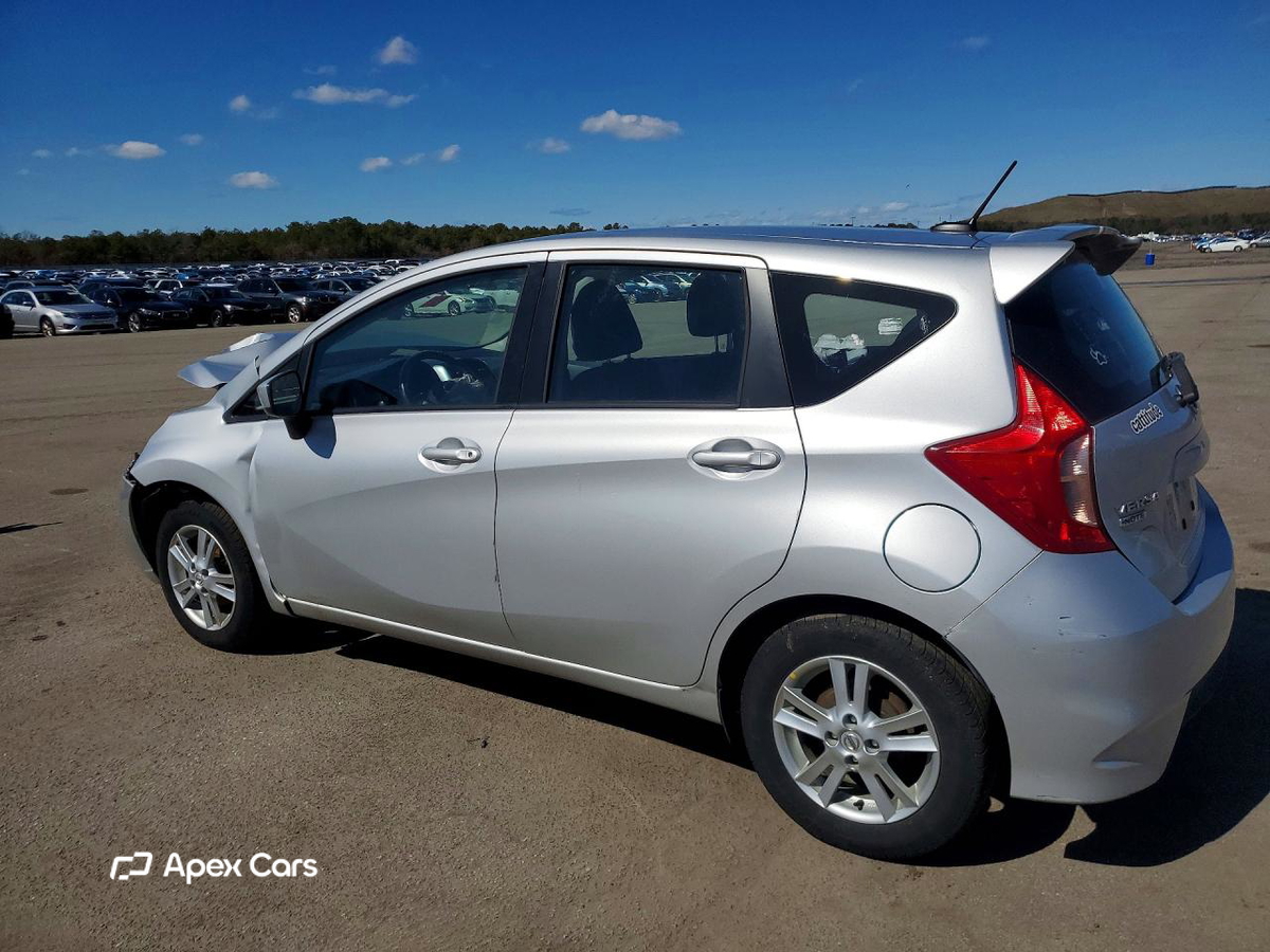 Nissan Versa 2017