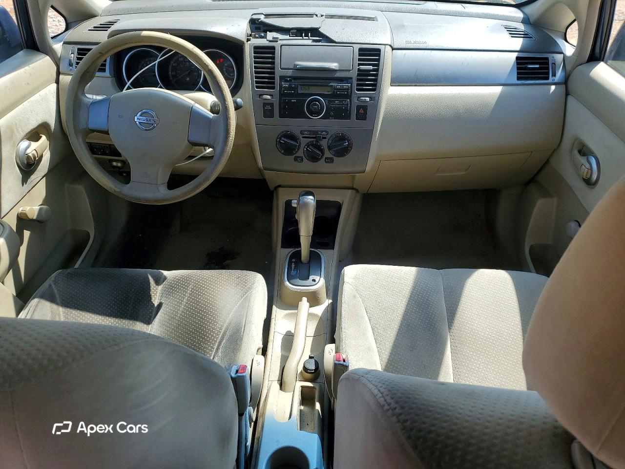 Nissan Versa 2010
