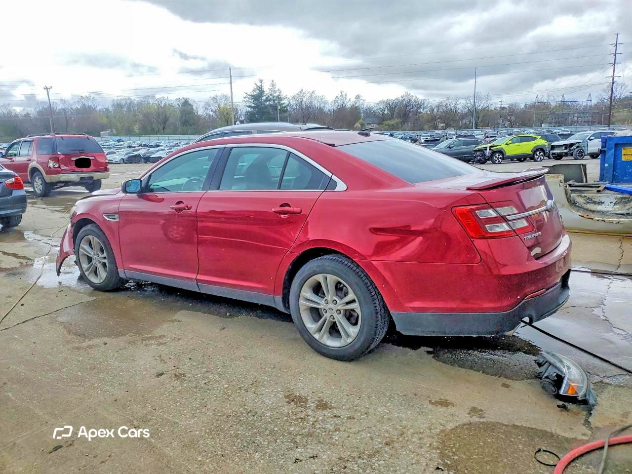 Ford Taurus 2015