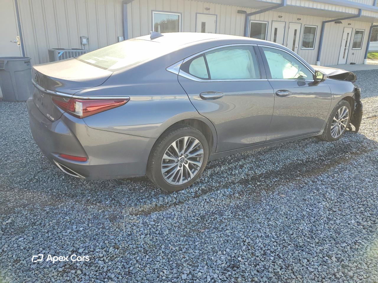 Lexus ES 2019