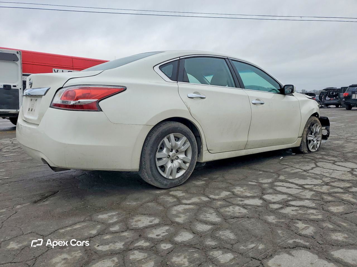 Nissan Altima 2014