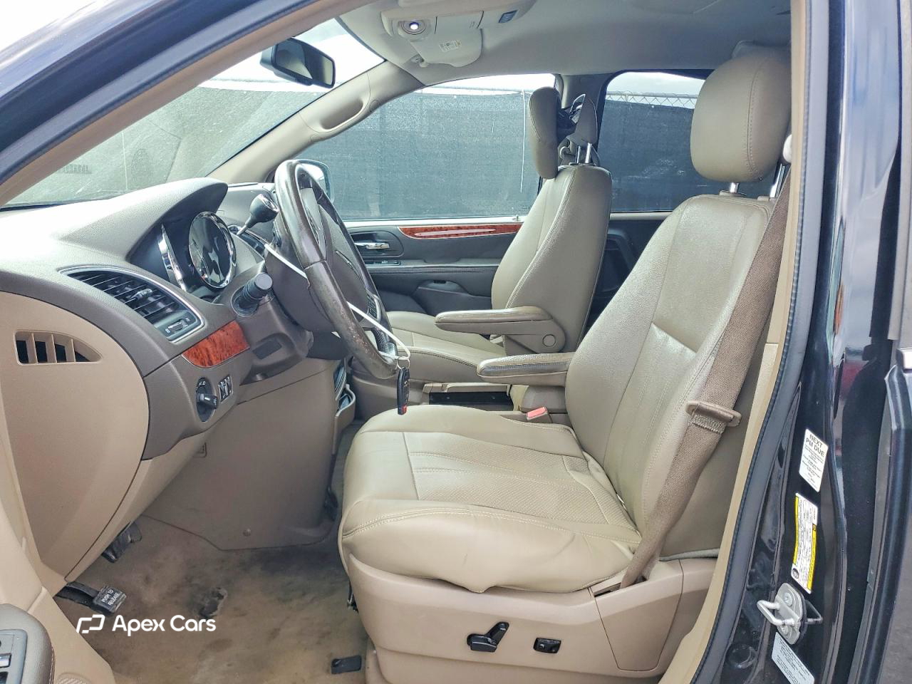 Chrysler Voyager 2016