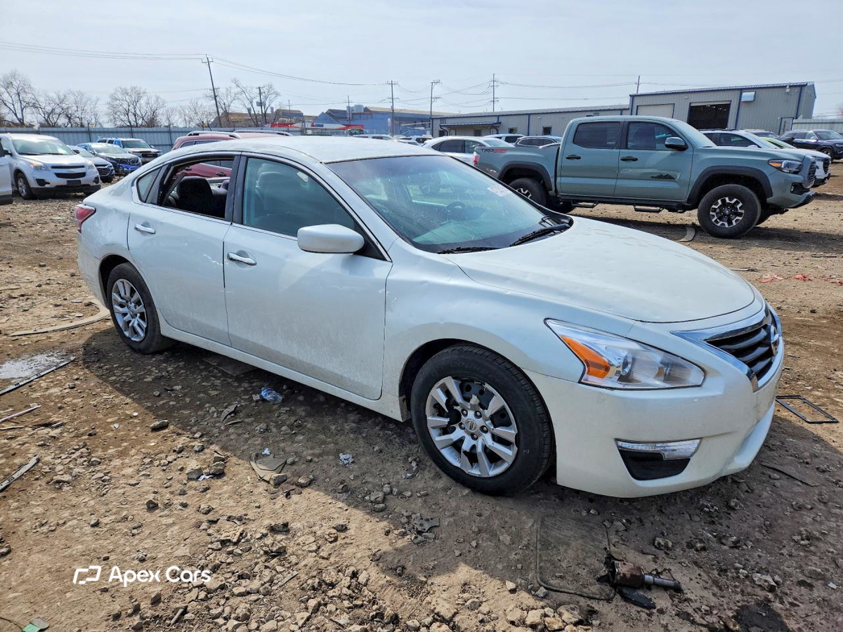Nissan Altima 2015