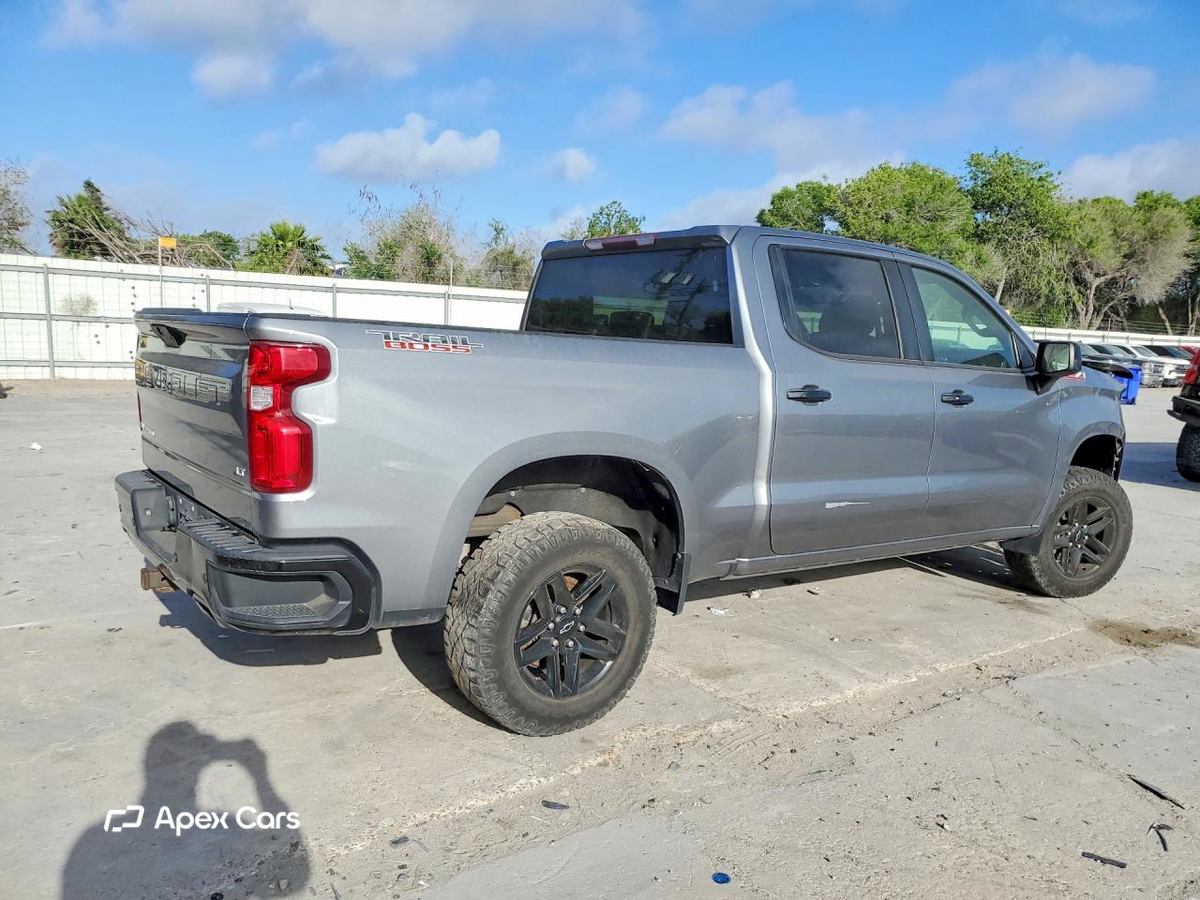 Chevrolet Silverado 2022