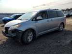 Toyota Sienna 2011