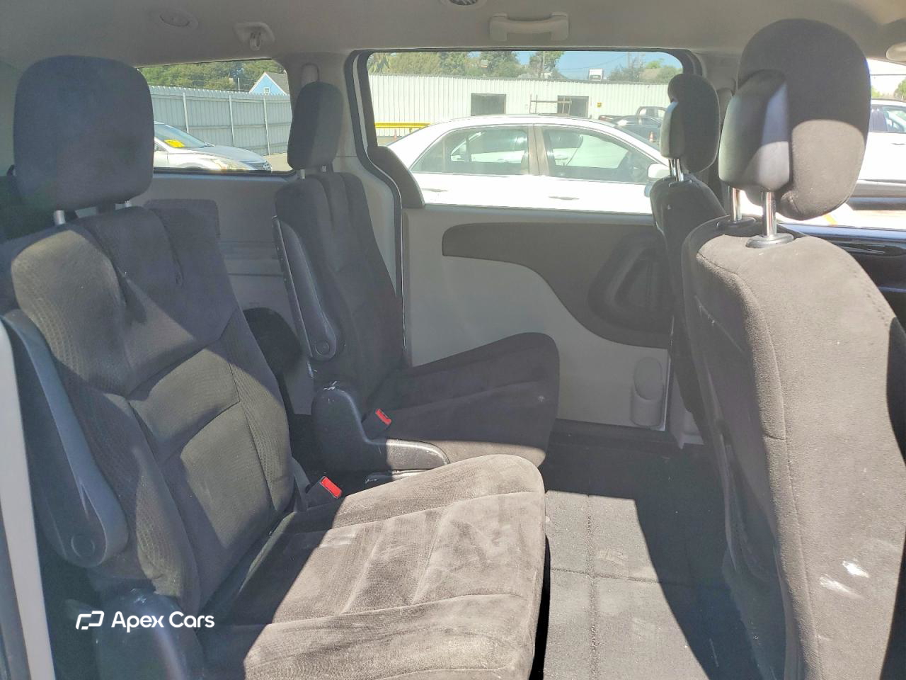 Dodge Caravan 2016