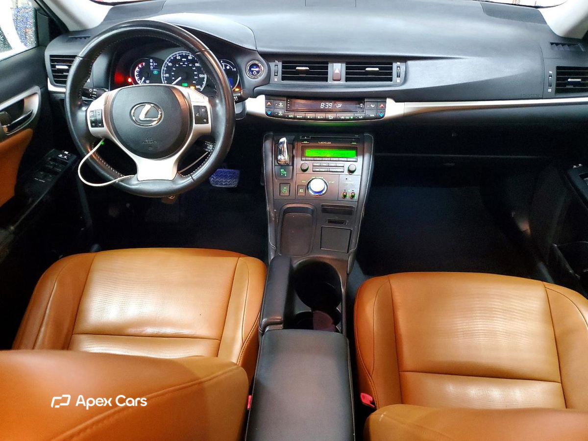 Lexus CT 2013
