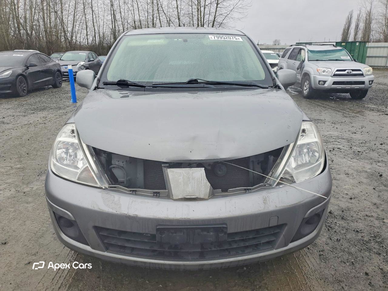 Nissan Versa 2012