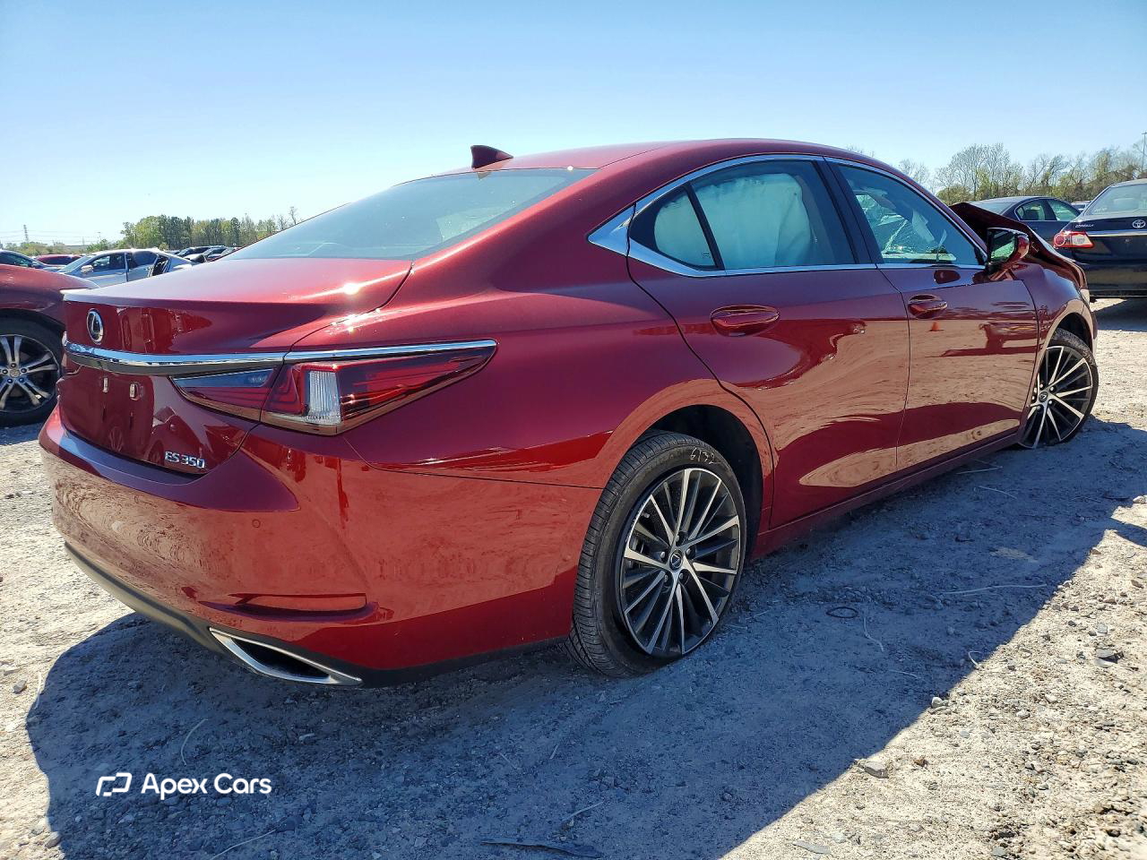 Lexus ES 2025