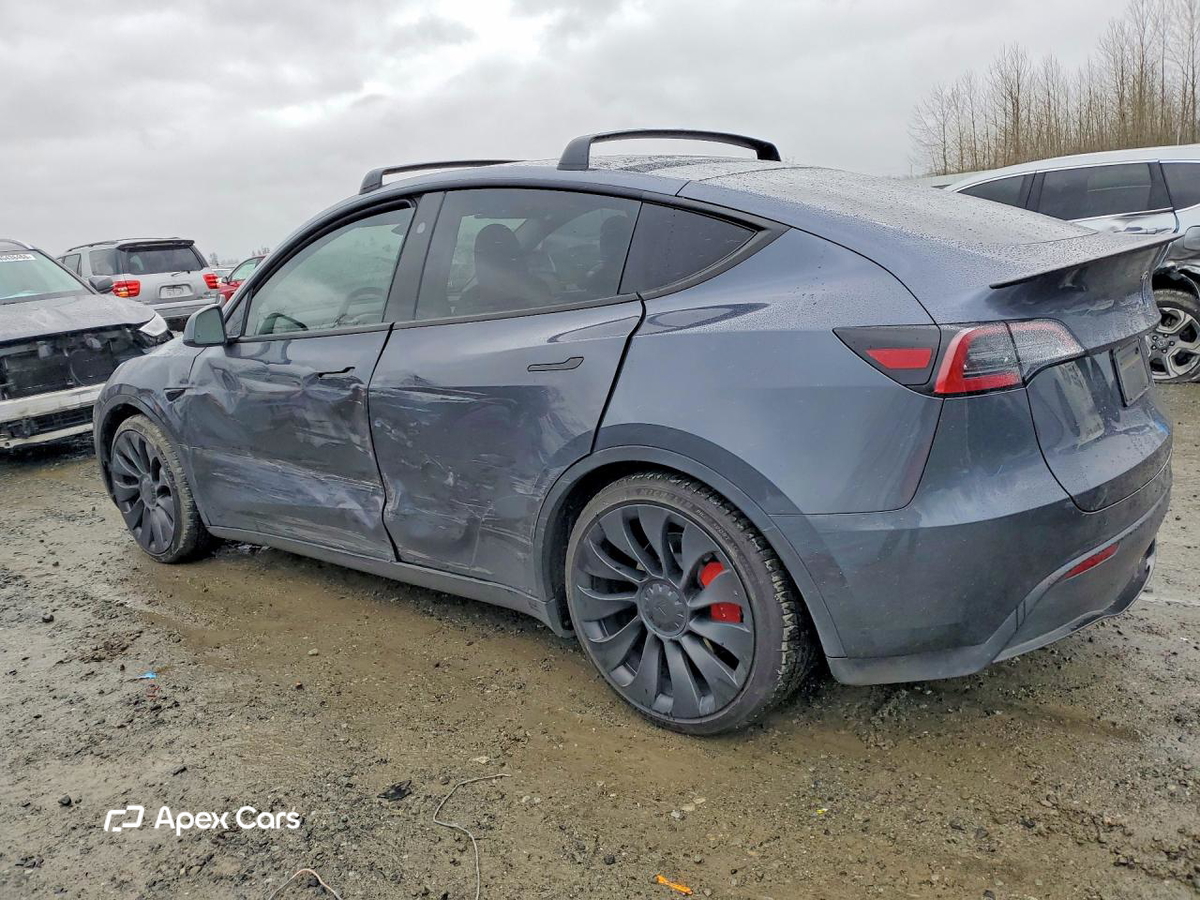Tesla Model Y 2023