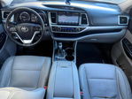Toyota Highlander 2015