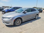 Chrysler 200 2015