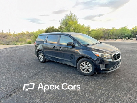 Kia Sedona 2015 - Image 1 of 9