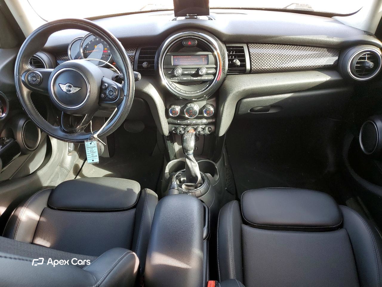 MINI Cooper 2015
