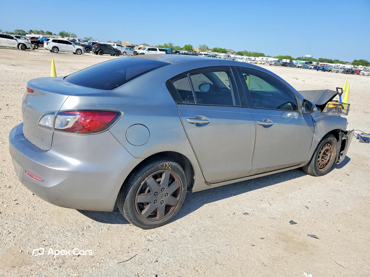 Mazda 3 2013