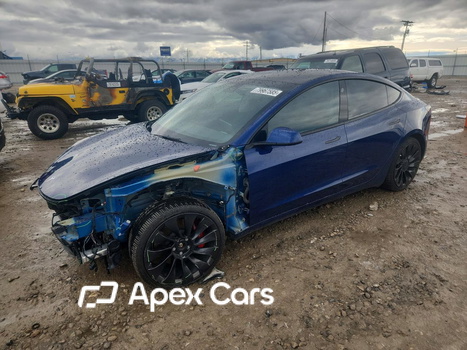 Tesla Model 3 2022 - Image 1 of 13