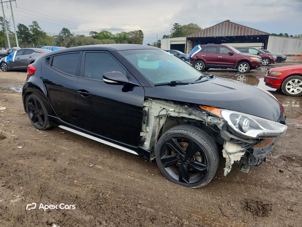 Hyundai Veloster 2013