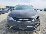Chrysler Pacifica 2017