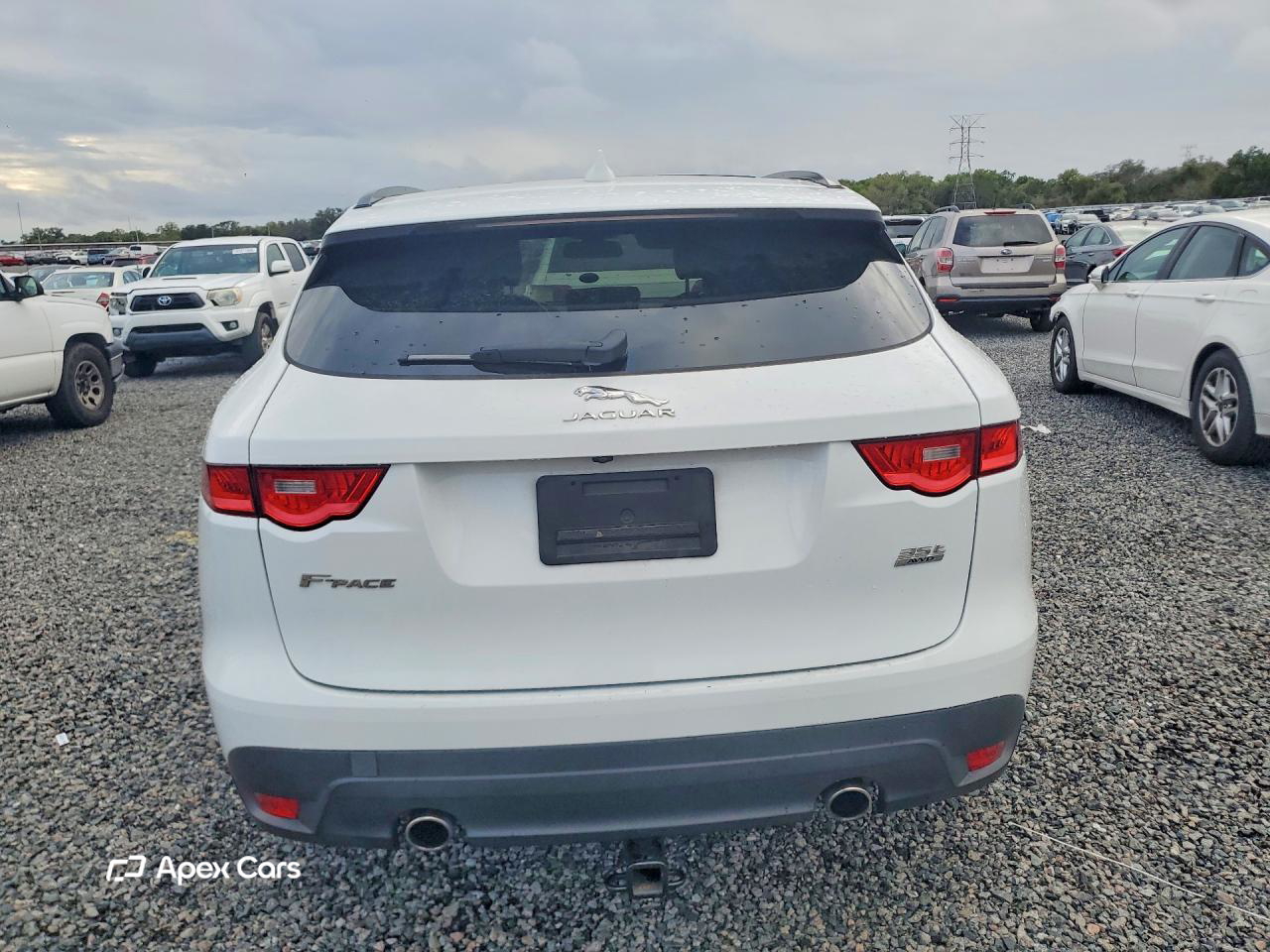 Jaguar F-Pace 2017