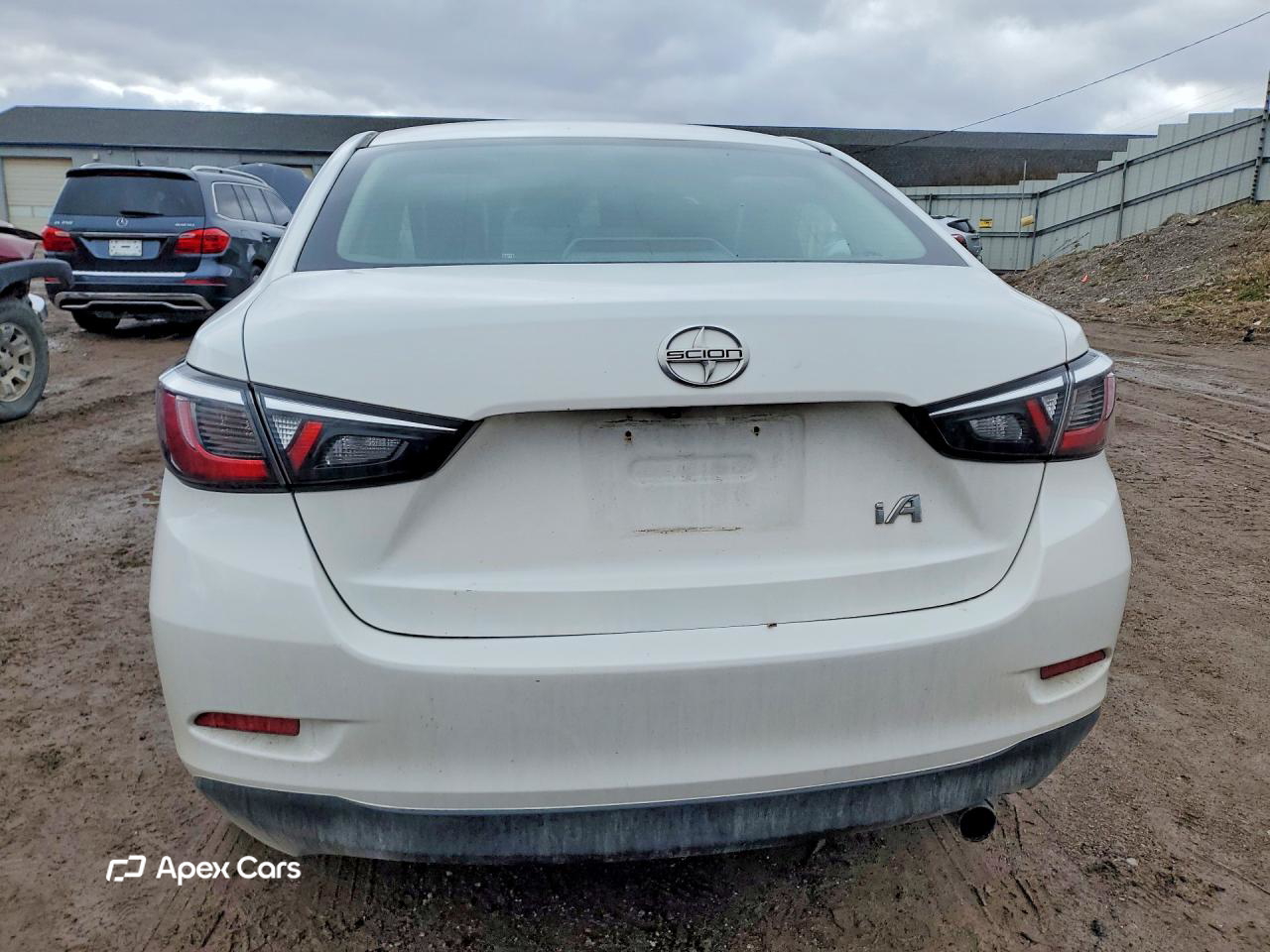 Scion iA 2016