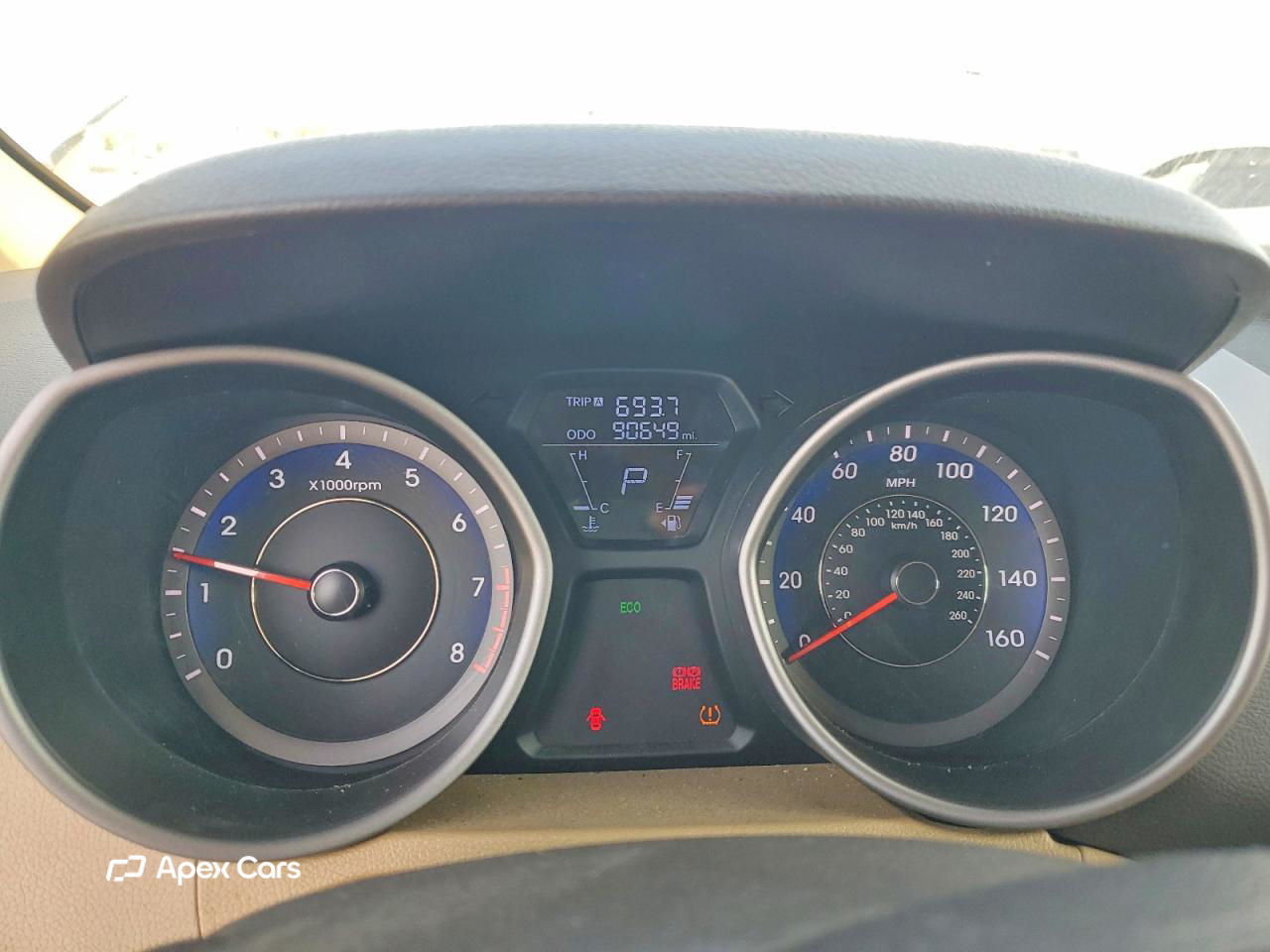 Hyundai Elantra 2012