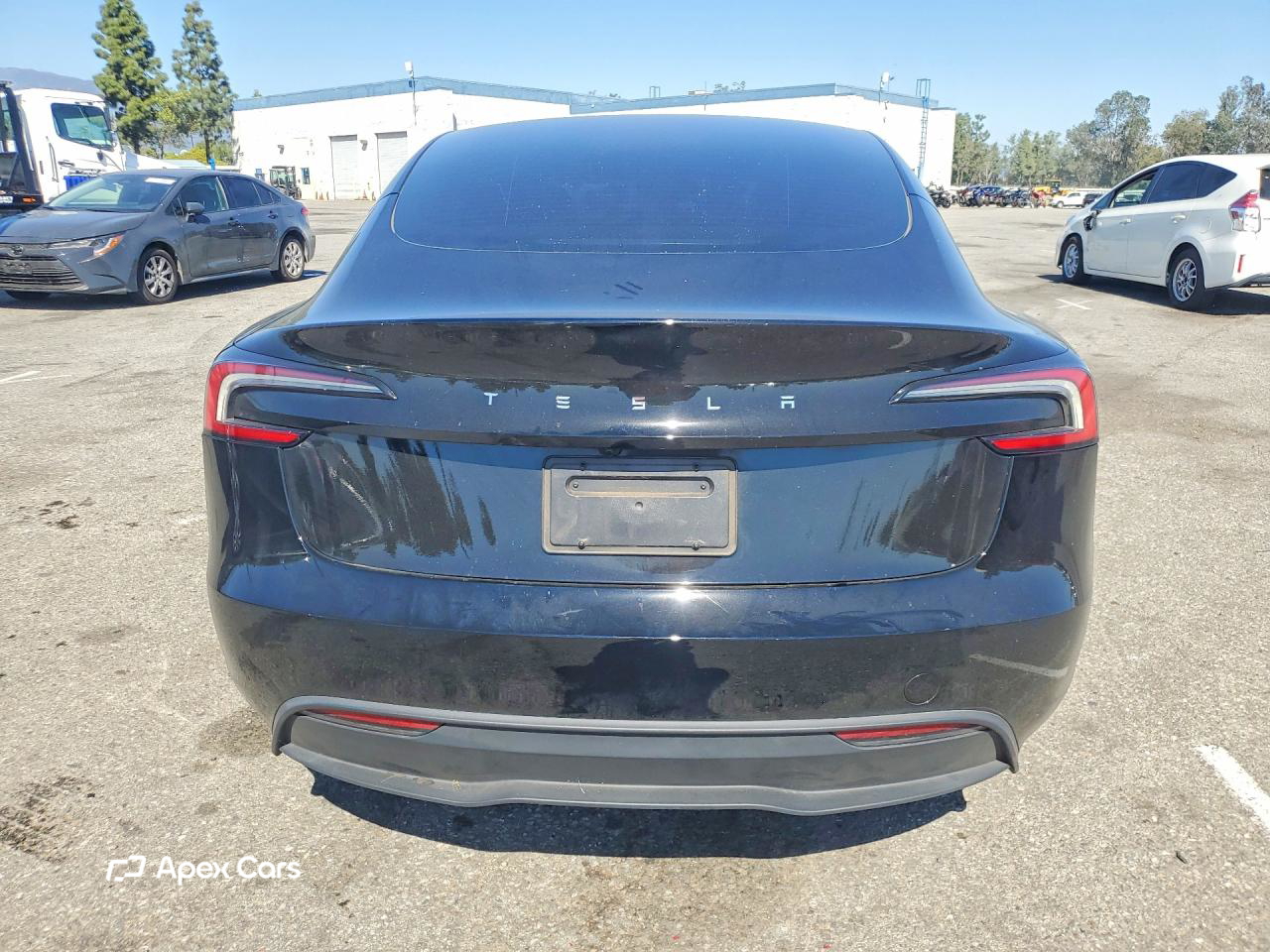 Tesla Model 3 2024