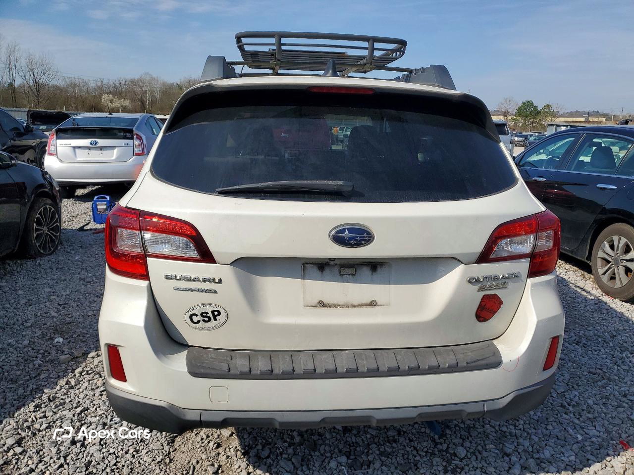 Subaru Outback 2016