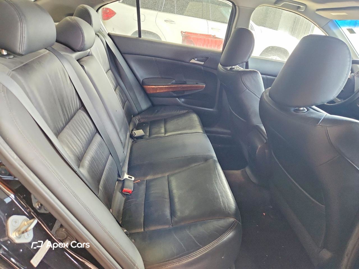 Honda Accord 2011