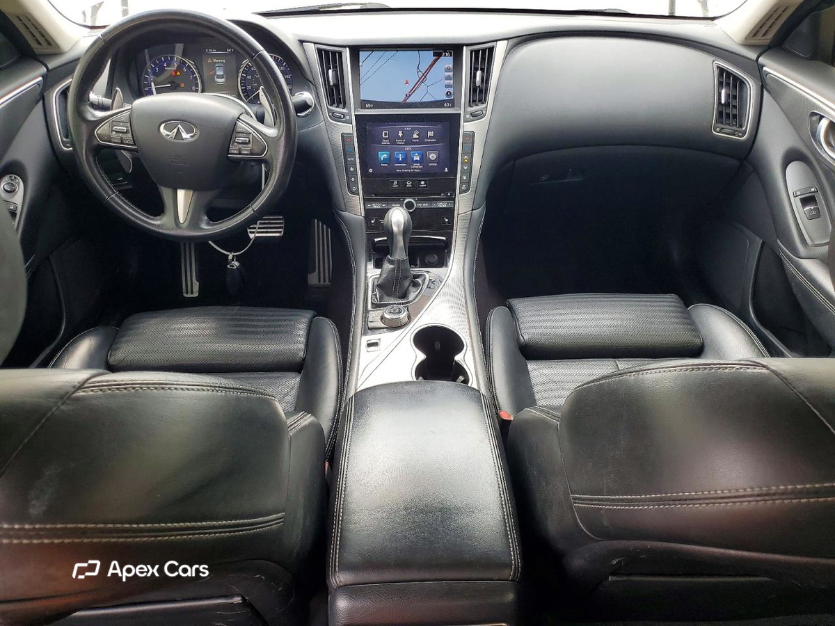 Infiniti Q50 2015