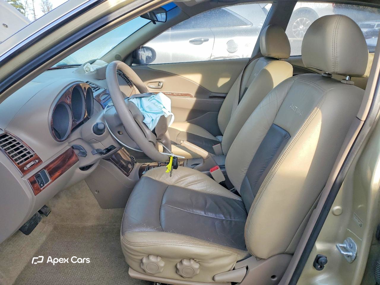Nissan Altima 2002
