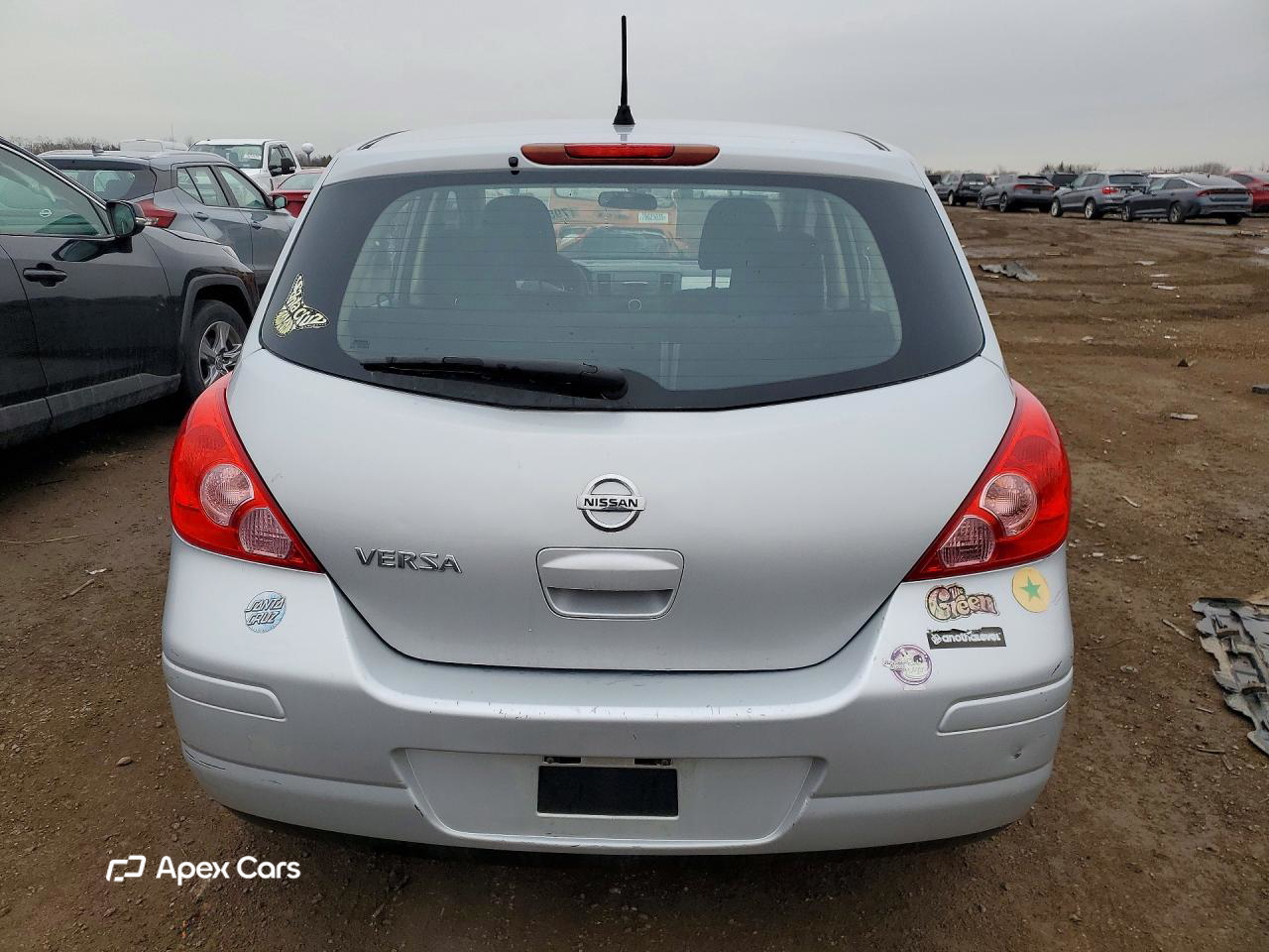 Nissan Versa 2012