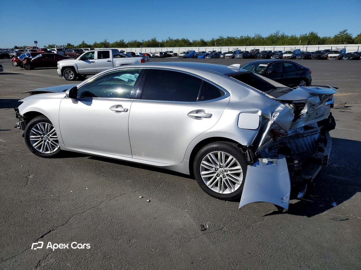 Lexus ES 2017