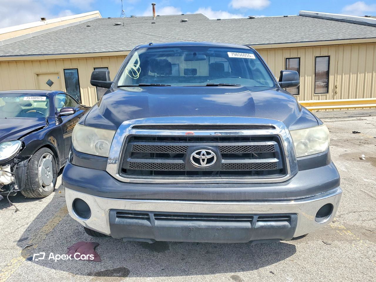 Toyota Tundra 2012