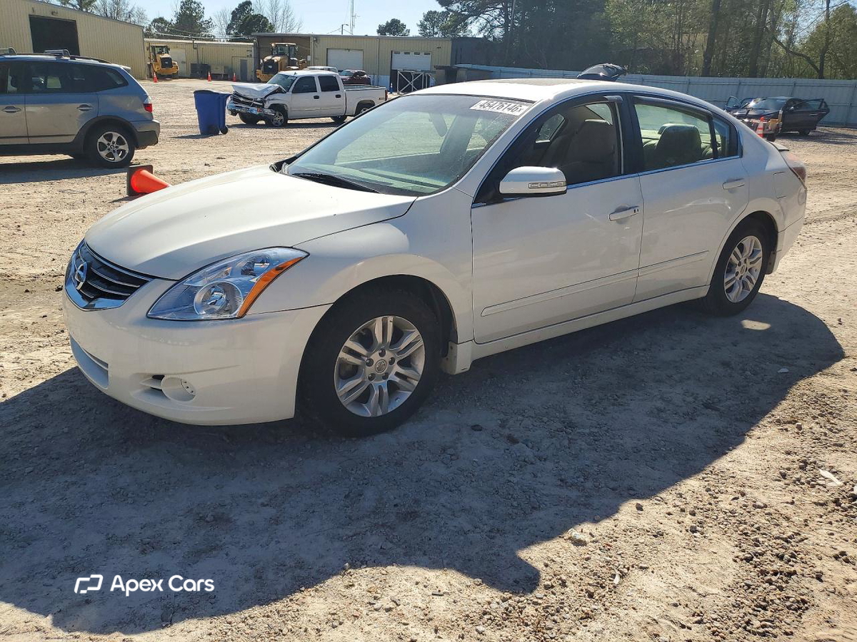 Nissan Altima 2012