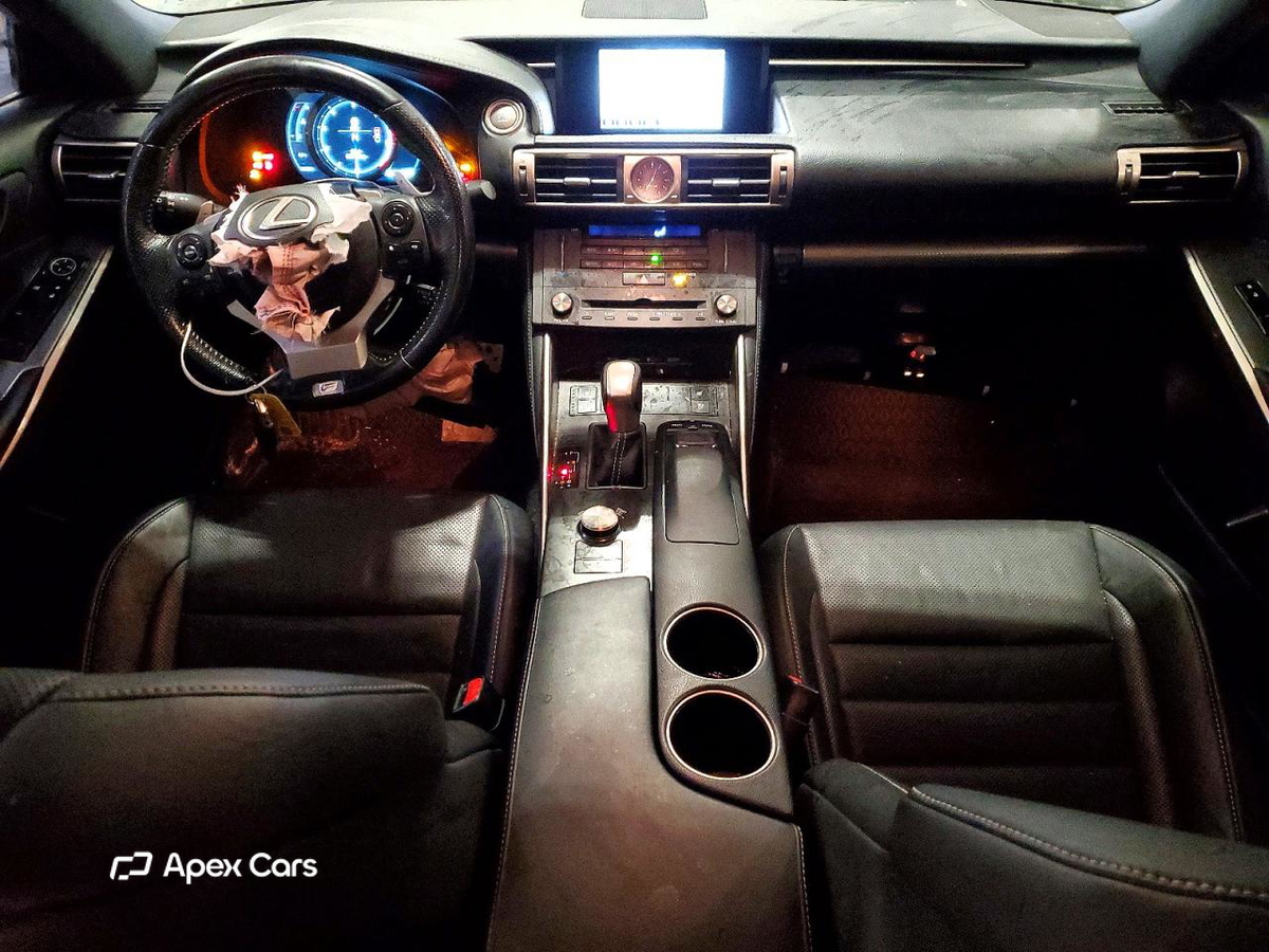 Lexus IS 2016