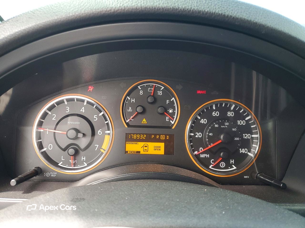 Nissan Armada 2013