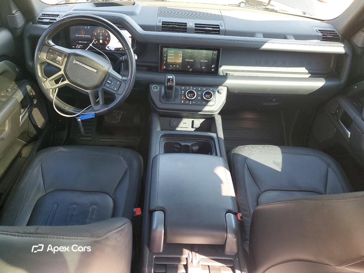 Land Rover Defender 2021