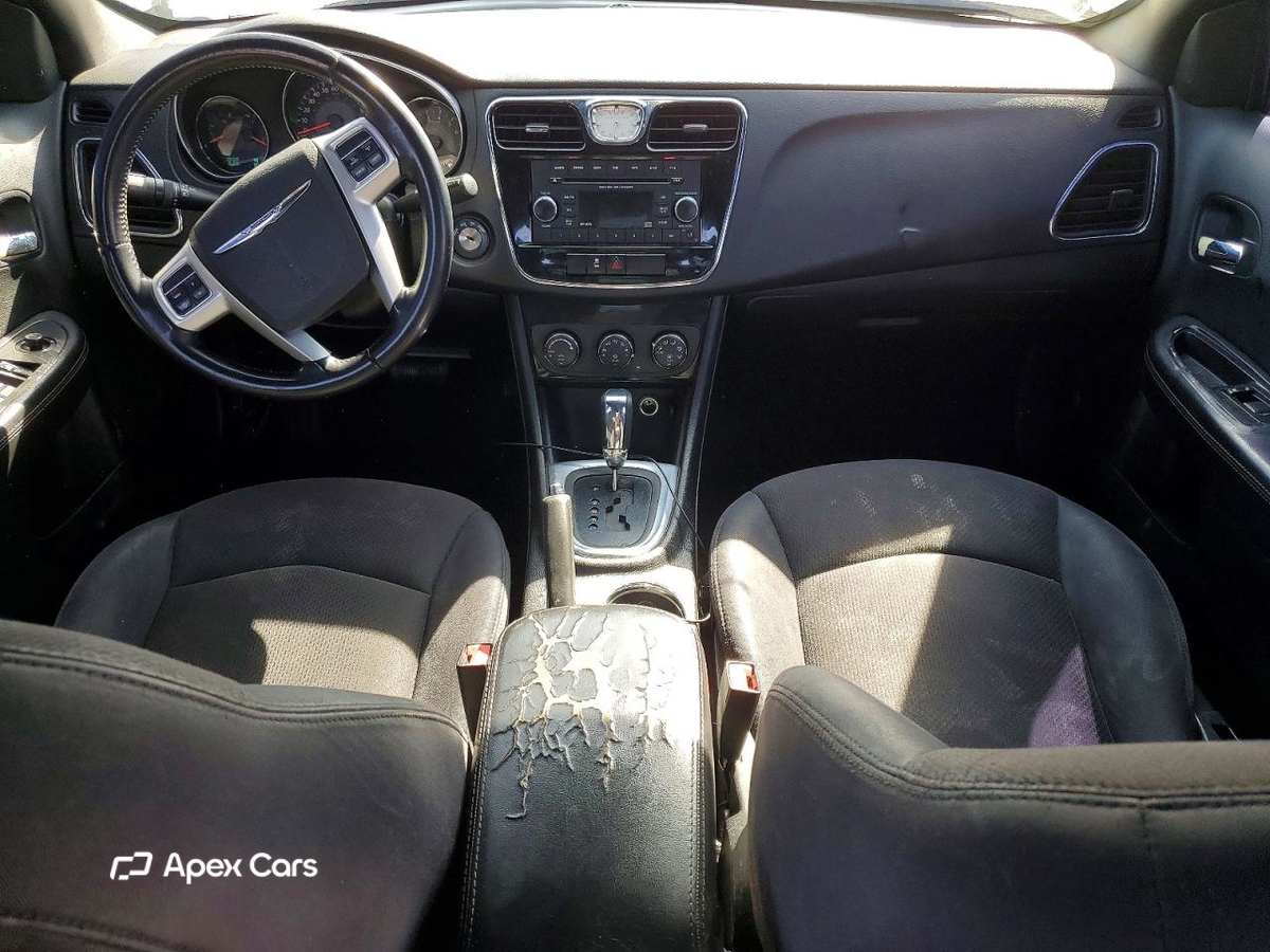 Chrysler 200 2013